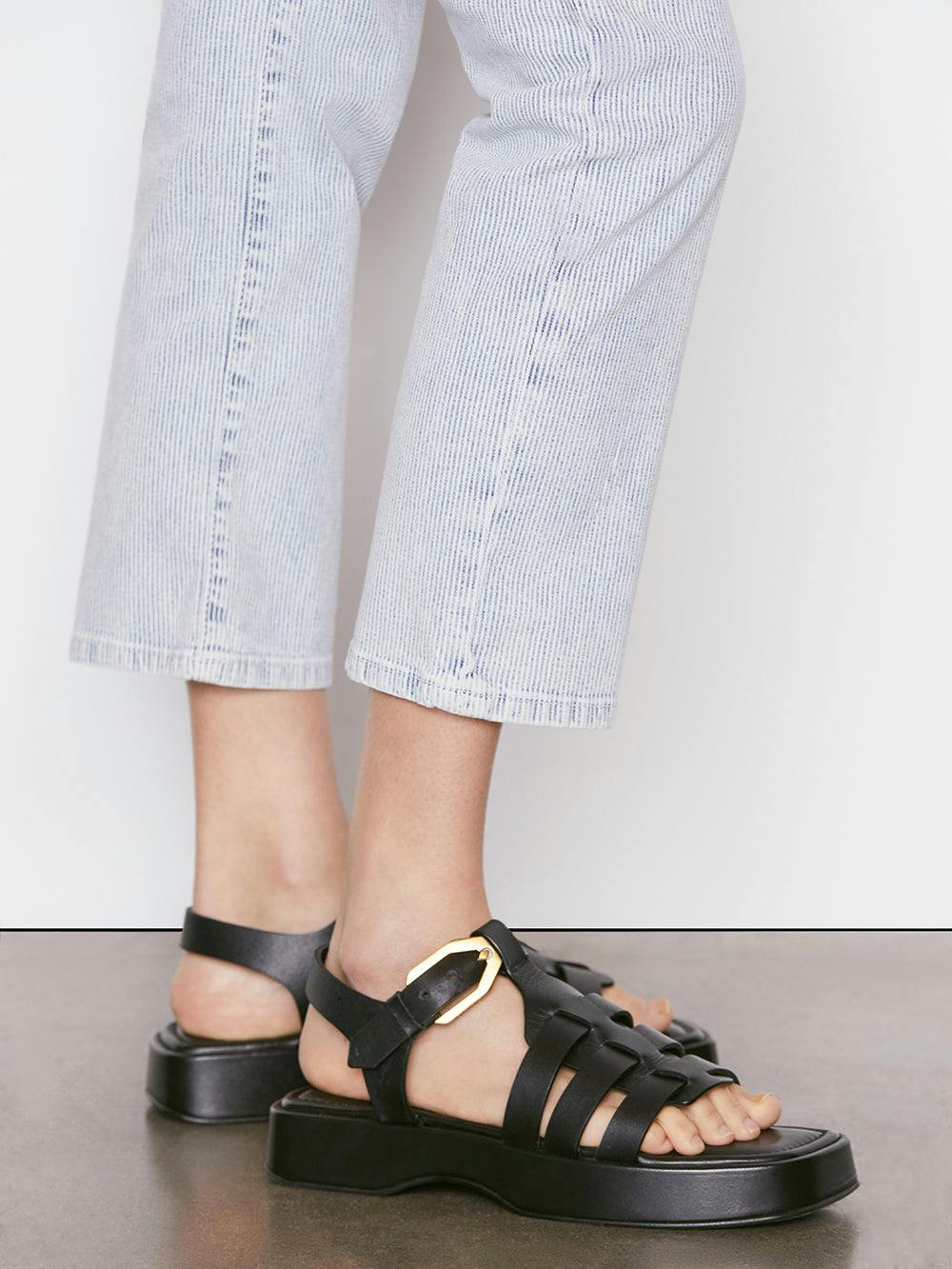 jeans detail side view